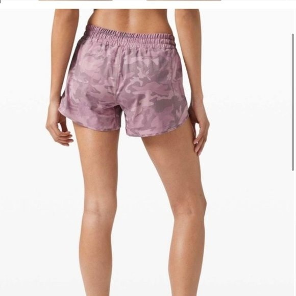 Lululemon Hotty Hot Short II 4" Camo Pink Taupe Size 8 - Picture 2 of 8